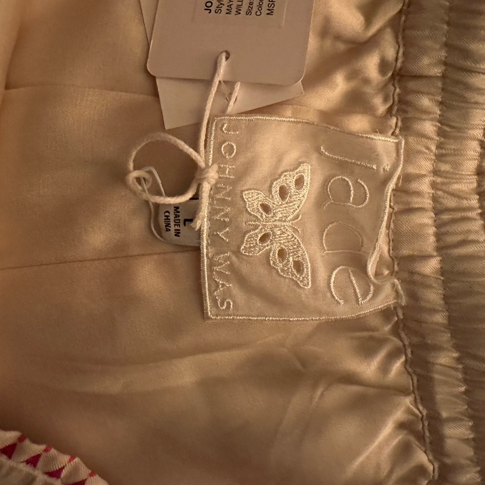 Johnny Was Floral Silk Shorts with Geometric Trim - Picture 5 of 11